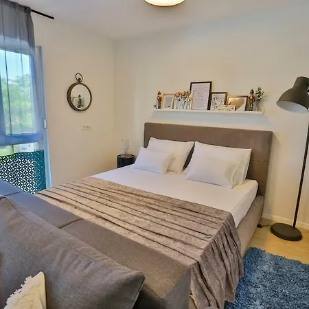 Luxury Urban With Jacuzzi *