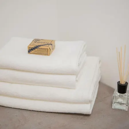 Luxury Urban With Jacuzzi Split