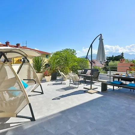 Luxury Urban With Jacuzzi * Split