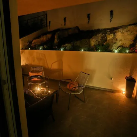 Luxury Urban With Jacuzzi Apartmán Split