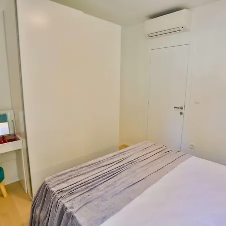 Apartment Luxury Urban With Jacuzzi Split