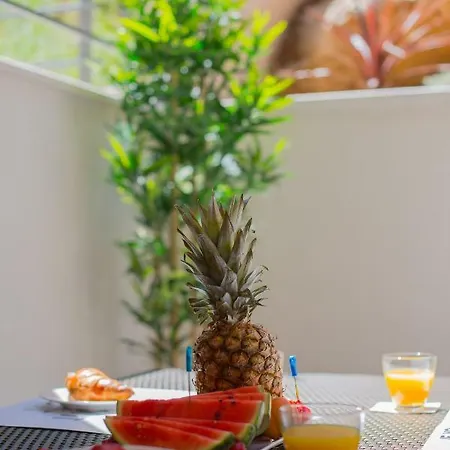 Luxury Urban With Jacuzzi Lägenhet