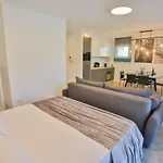 Luxury Urban With Jacuzzi * Сплит